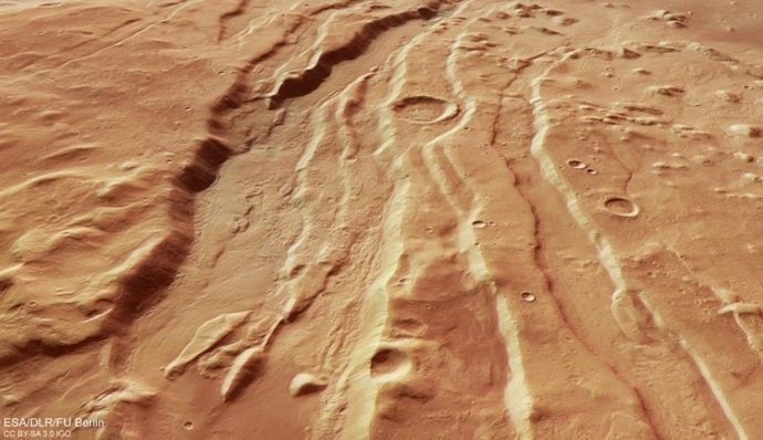 Explora el salvaje oeste marciano de las enigmáticas zanjas de Acheron Fossae